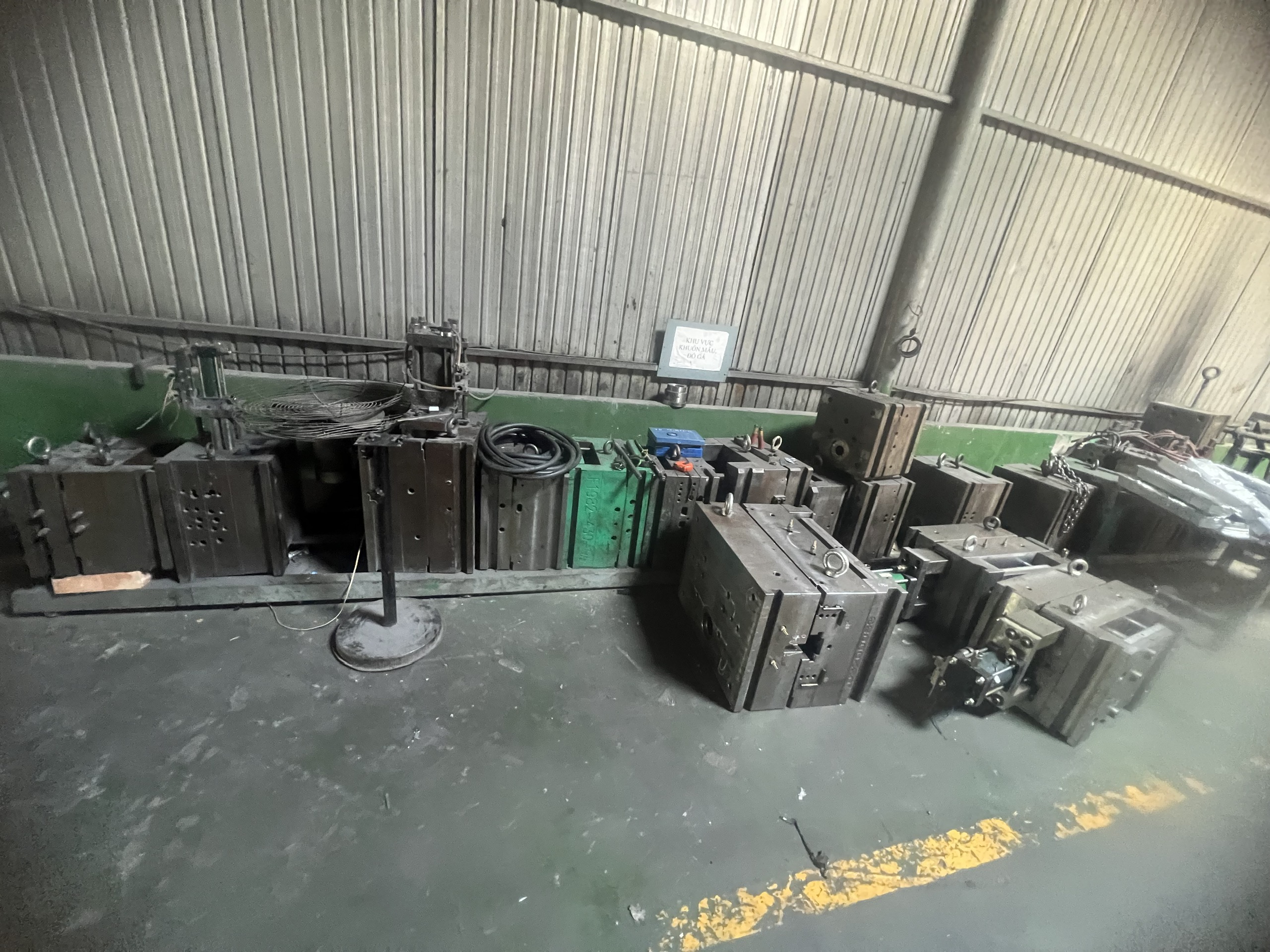 Molding area.jpg